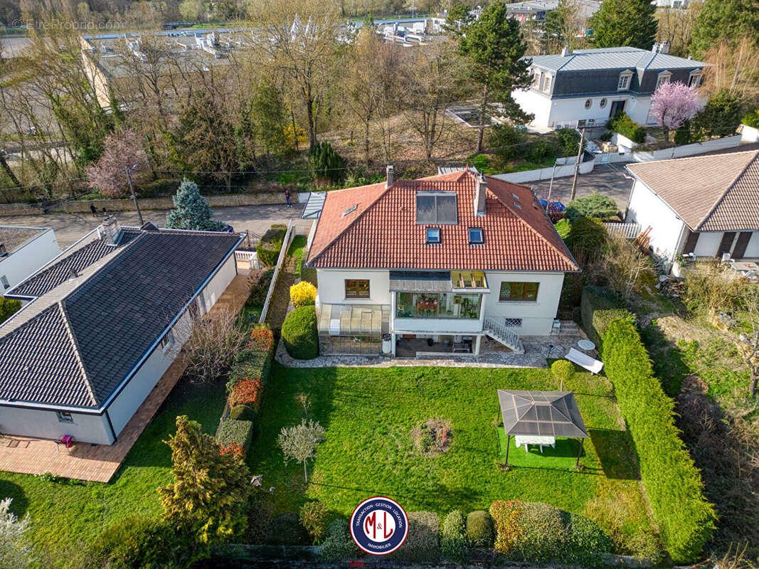 Maison à SAINT-JULIEN-LES-METZ