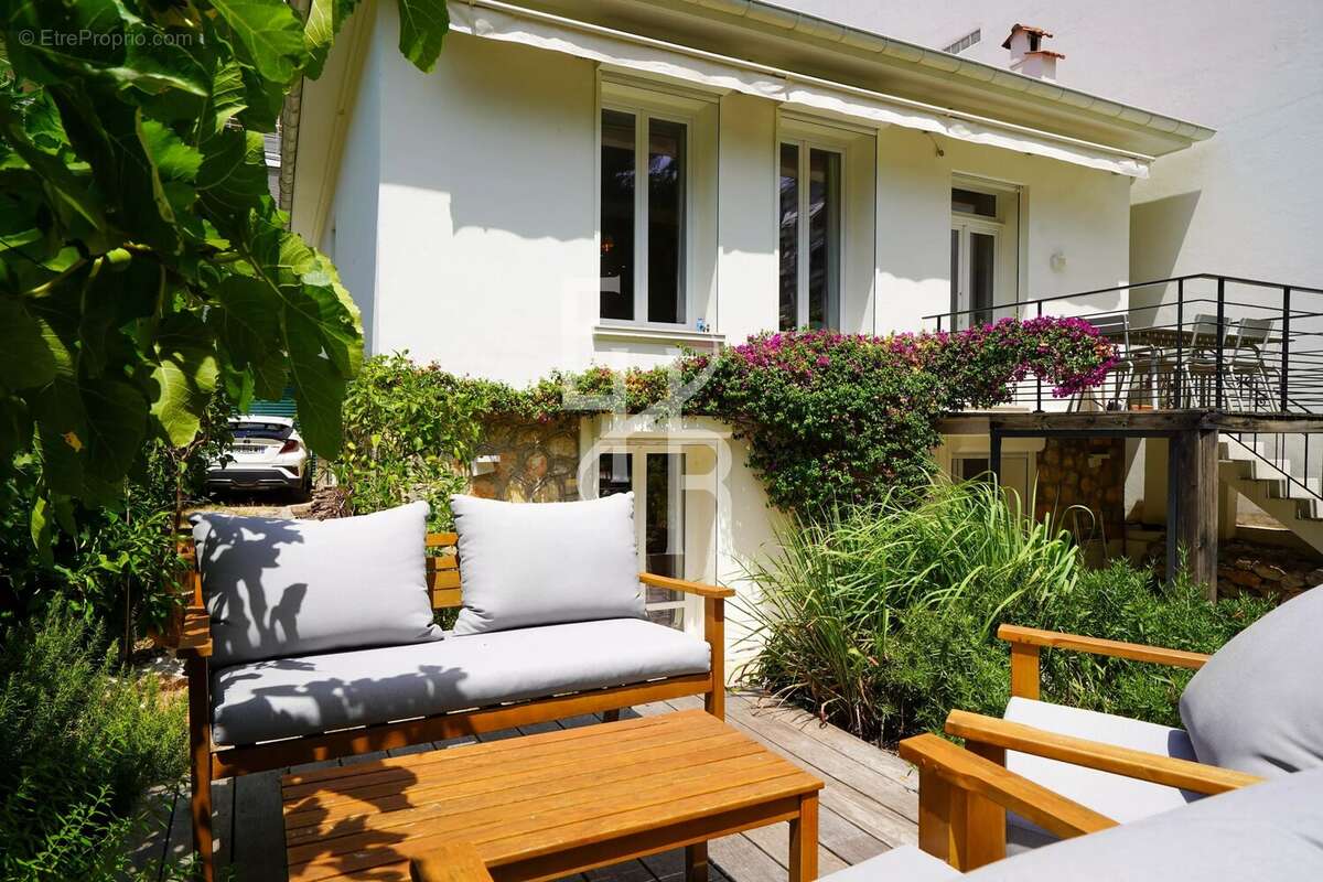 Maison à CANNES