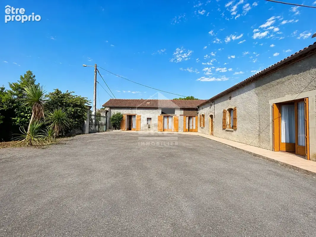 Maison à ESTIRAC