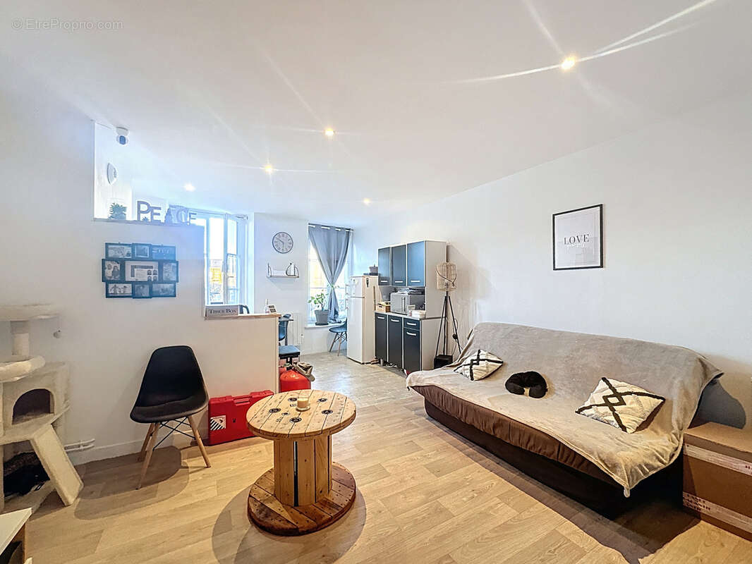 Appartement à CHARLEVILLE-MEZIERES