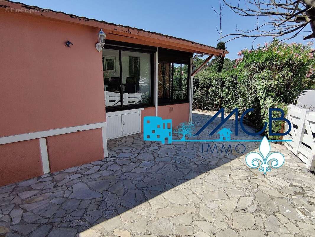 Maison 48 m² à Roquebrune-Sur-Argens  - photo 82