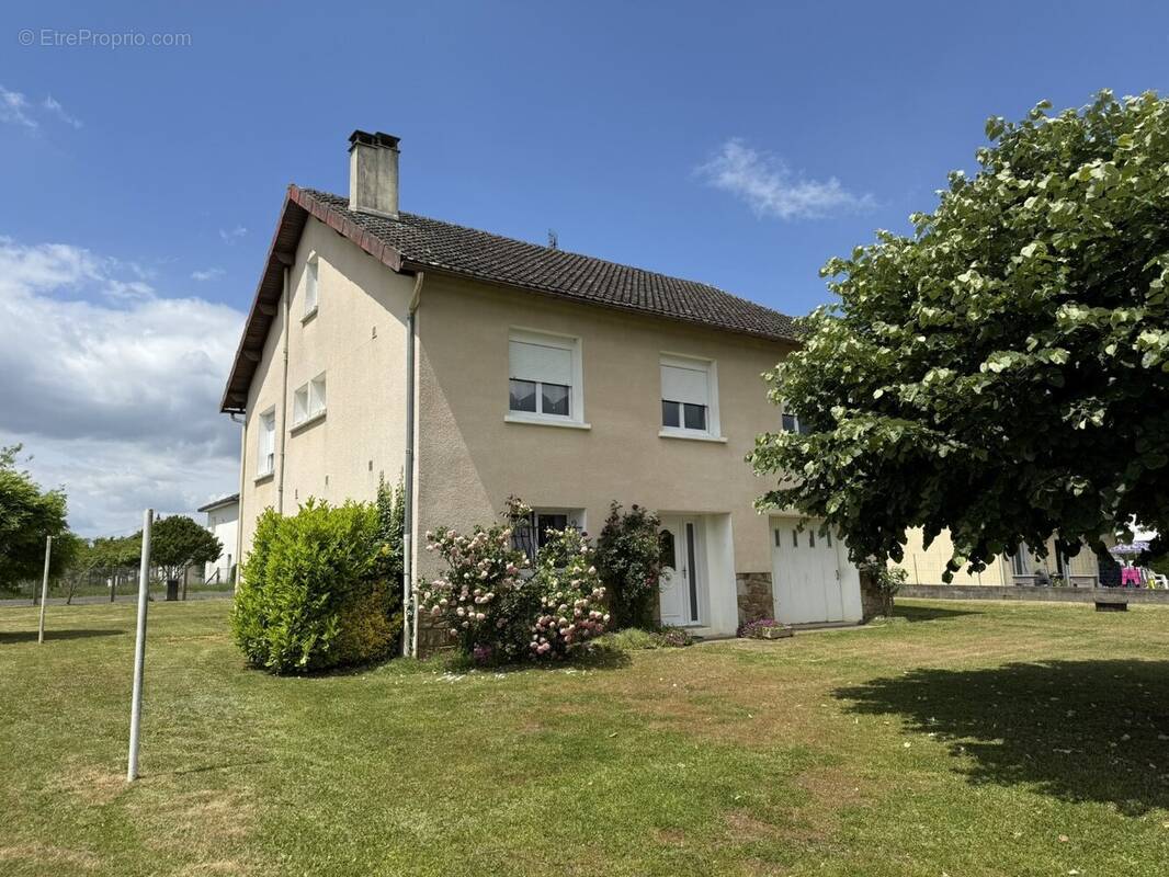 Maison à SAINT-BRICE-SUR-VIENNE