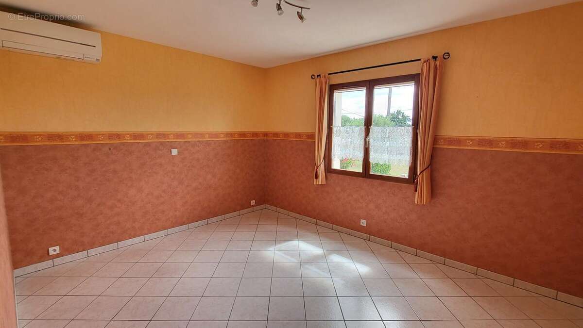 Maison à ROSIERES