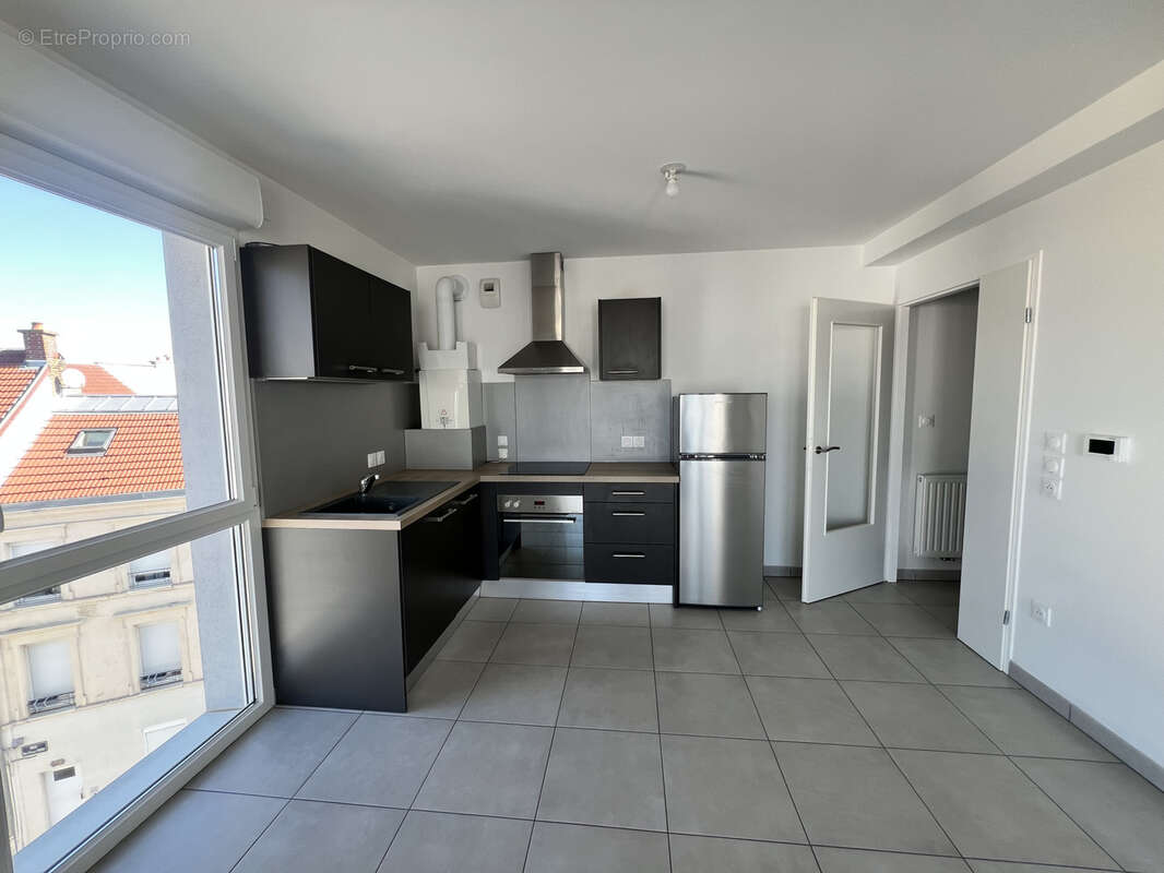 Secteur clairmarais - residence de standing 2021 appartement type 2 de 44m2 + terrasse + box garage - photo 4