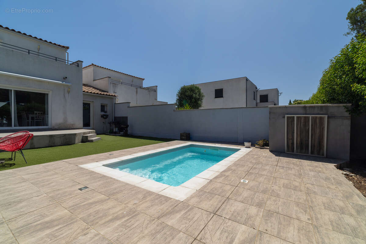 Maison à AIMARGUES