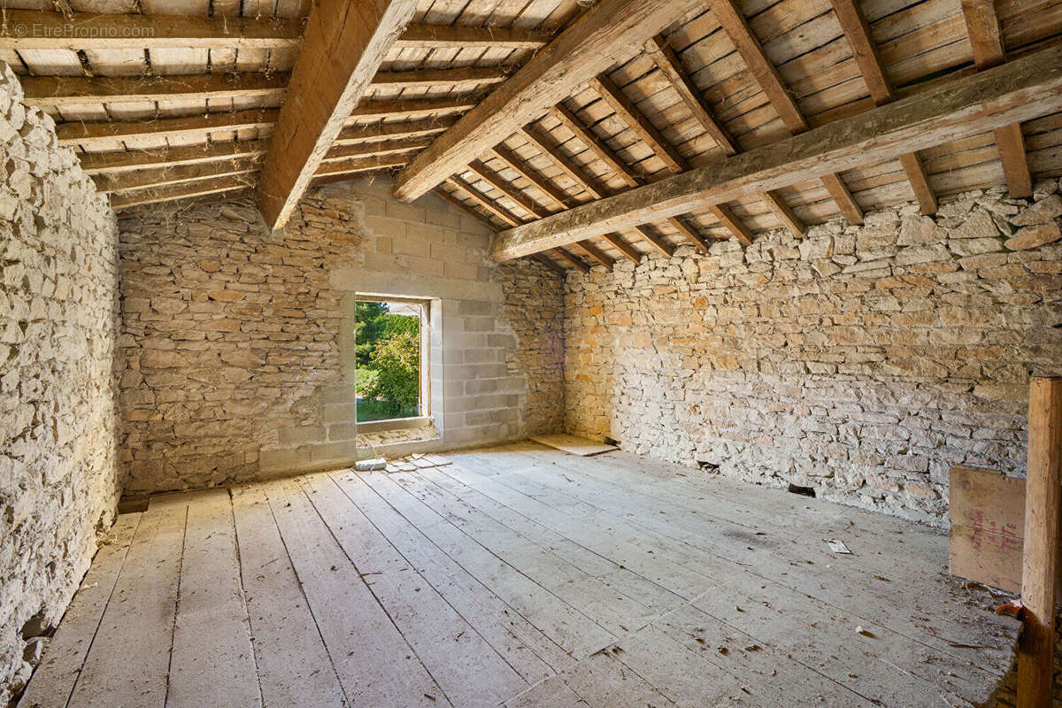 Maison Saint Jean Le Priche 1 pièce 180 m2 - photo 5