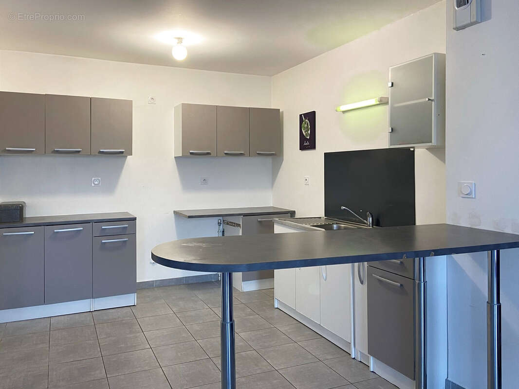 Appartement à VOURLES
