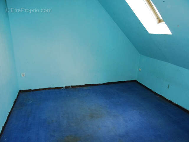 Maison à SOLRE-LE-CHATEAU