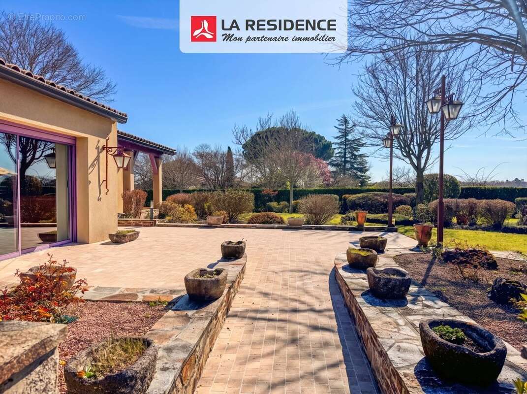Maison 184 m² à Villefranche-De-Lauragais  - photo 3
