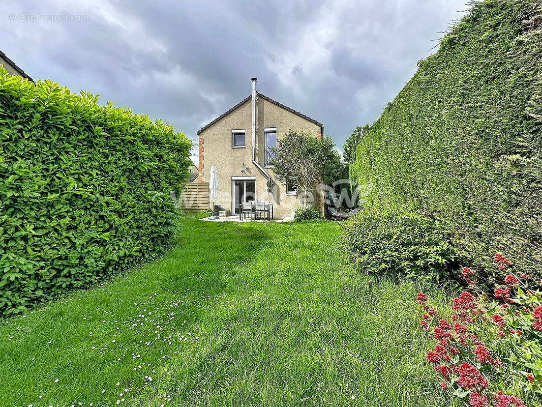 Maison à VAUREAL