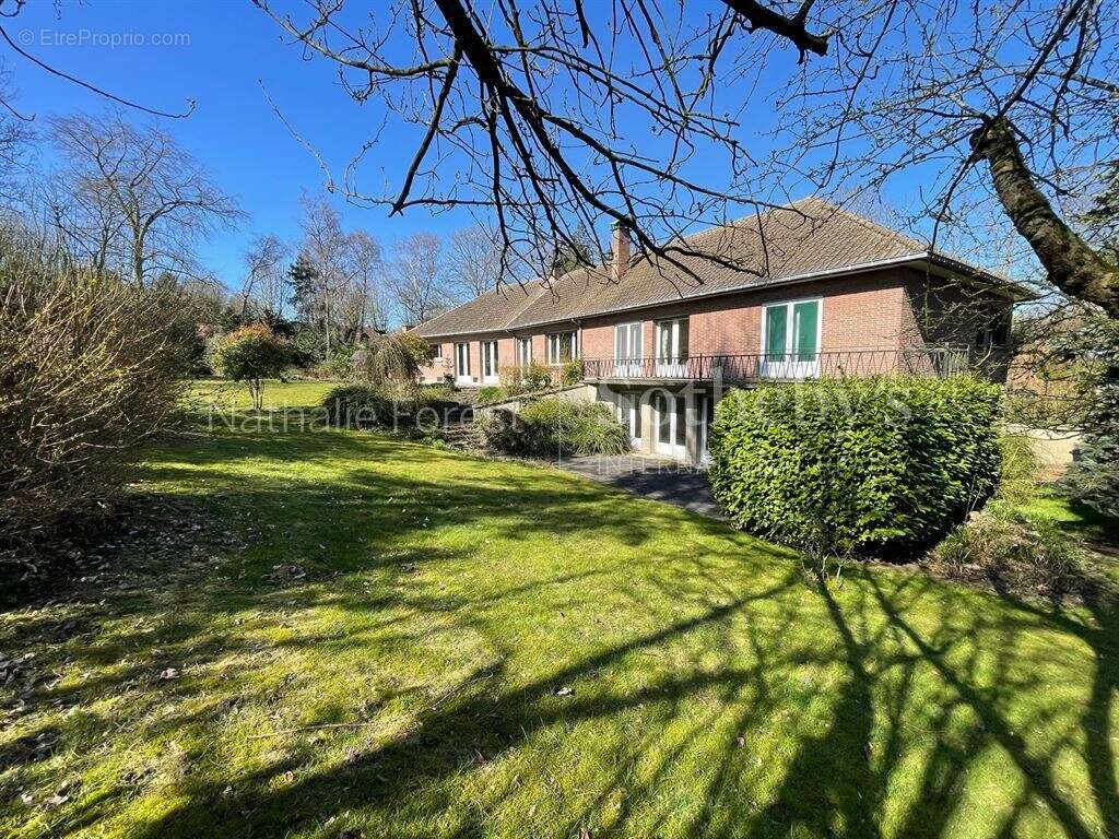 Maison à WERVICQ-SUD