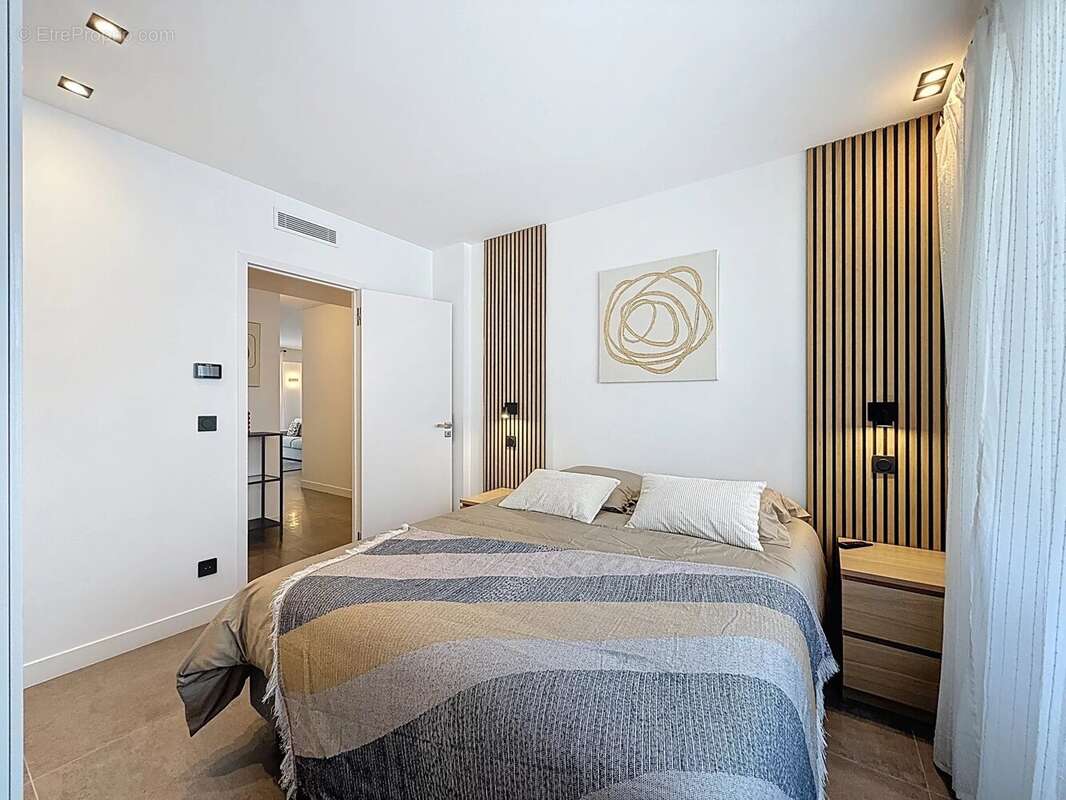 Appartement à LE CANNET