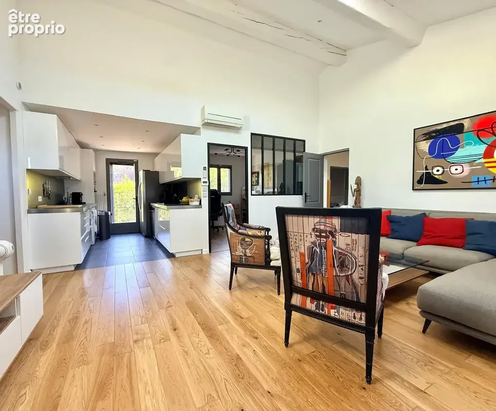 13013 châteaugombert   superbe maison de plain-pied avec piscine - photo 10