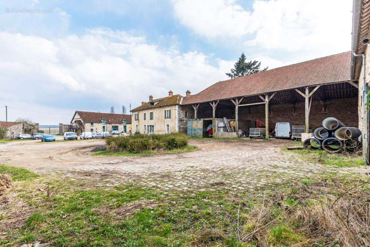 Appartement à CHAMPCUEIL
