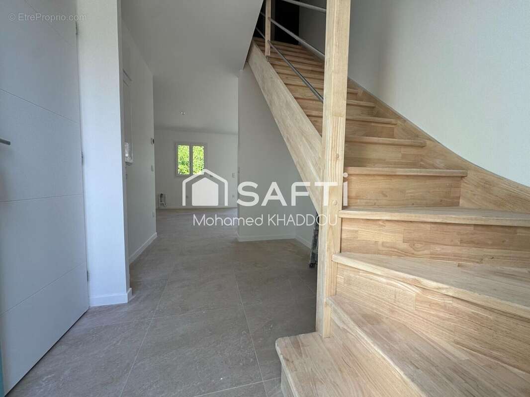 Maison 100 m² à Morainvilliers  - photo 9