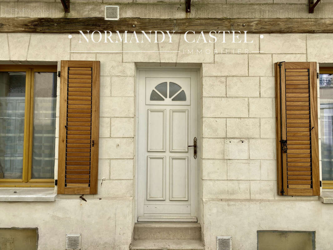 Maison à TROUVILLE-SUR-MER