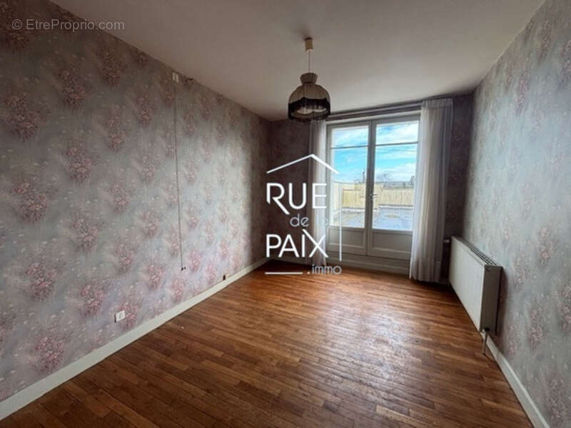 Maison à ASSAIS-LES-JUMEAUX