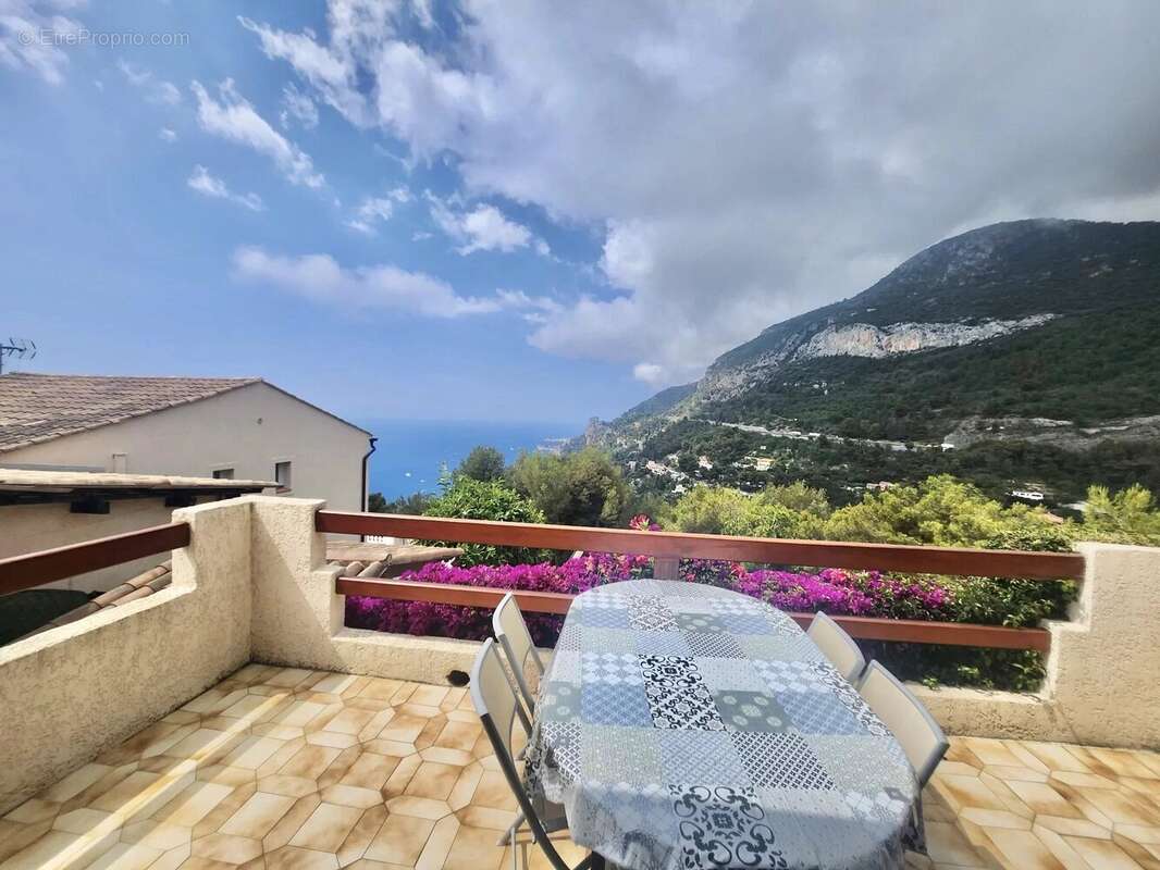 Maison à ROQUEBRUNE-CAP-MARTIN