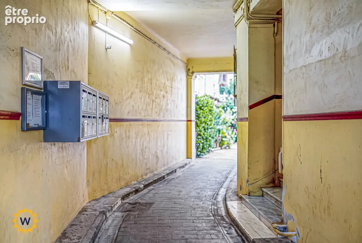 Garage de plain-pied – Rue Biscarra, Nice - photo 4
