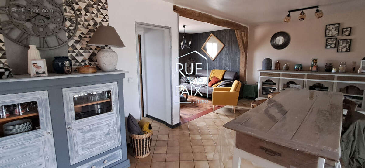 Maison à SCORBE-CLAIRVAUX