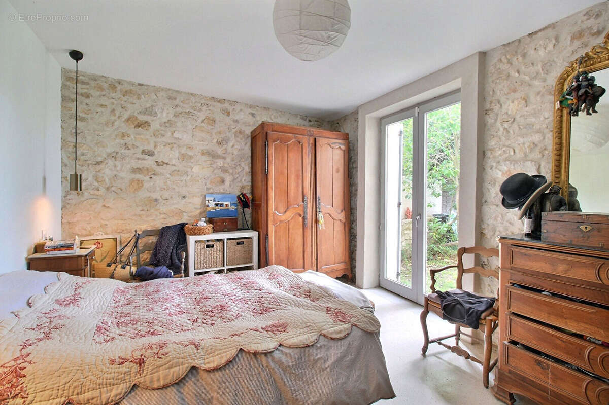 Maison à SAINT-VINCENT-DE-BARBEYRARGUES