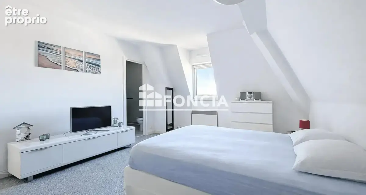 Grand 4 pièces en duplex avec terrasse de 30 m² - photo 7