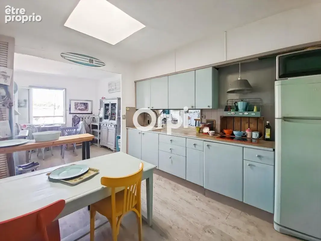 Nouveauté Orpi – Appartement T2 avec vue imprenable sur le port de La Ciotat - photo 7