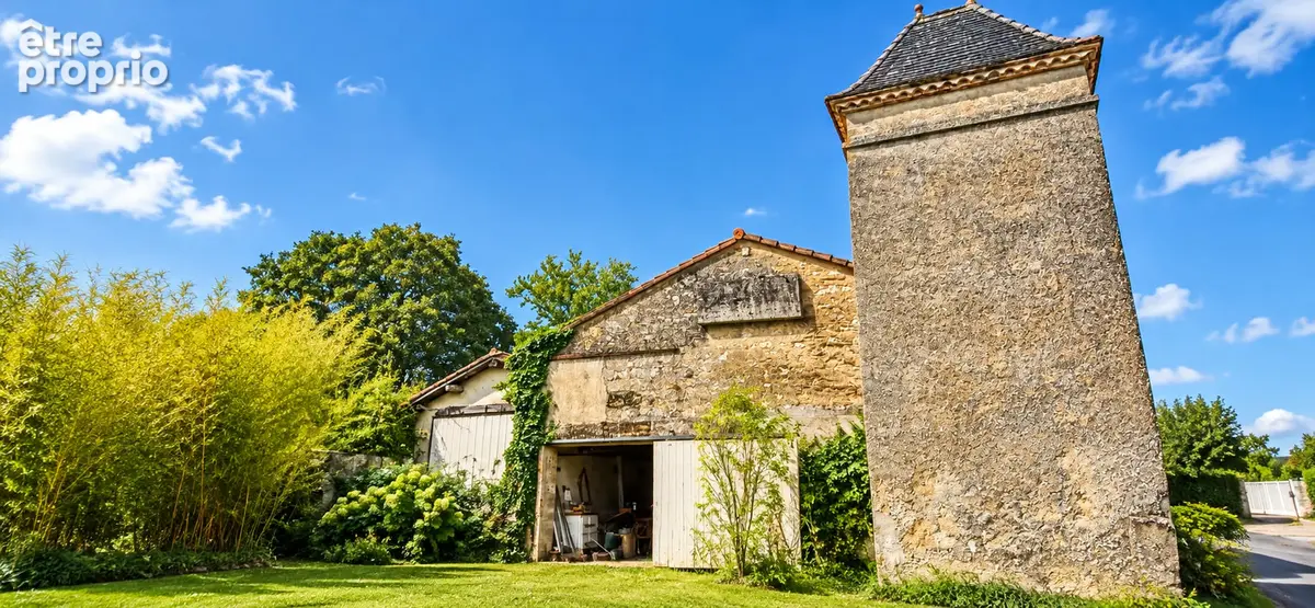 Maison en pierre avec pigeonnier et dépendance Aiguillon - photo 1