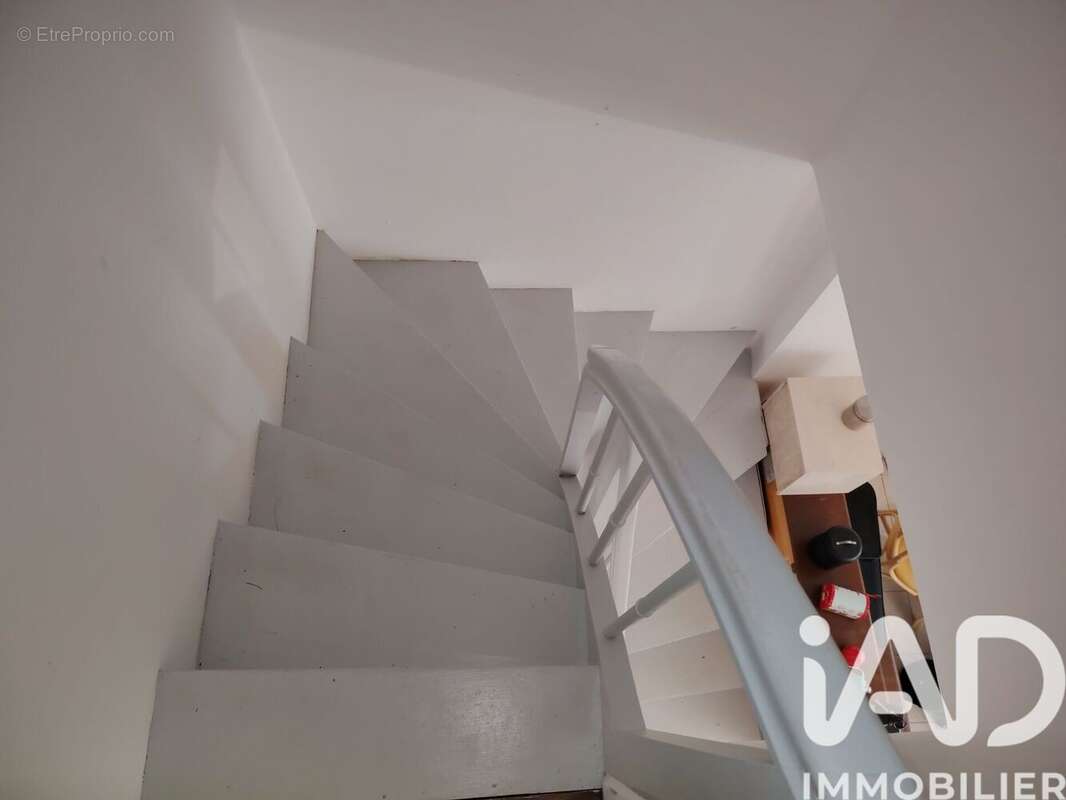 Photo 7 - Maison à NEUFCHATEL-EN-SAOSNOIS