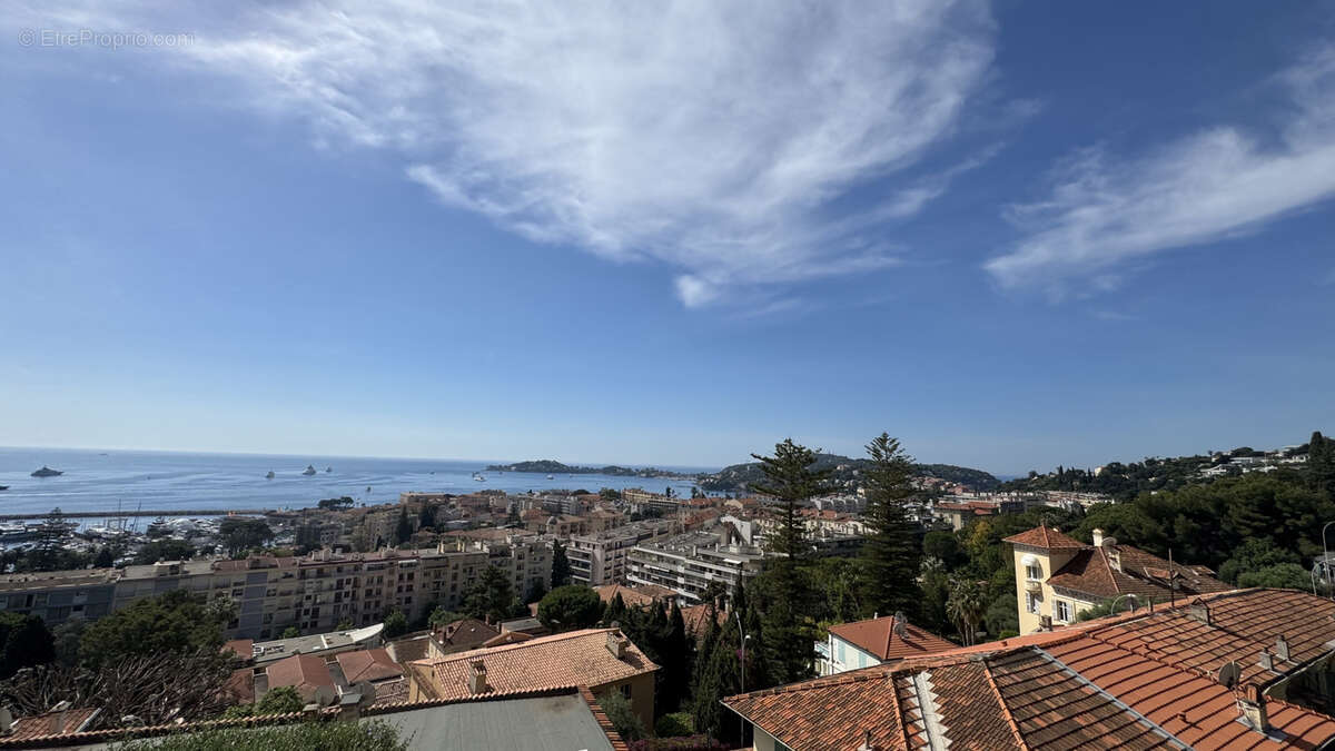 Appartement à BEAULIEU-SUR-MER