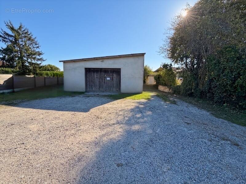 Appartement à SAINT-GERMAIN-DU-PUCH