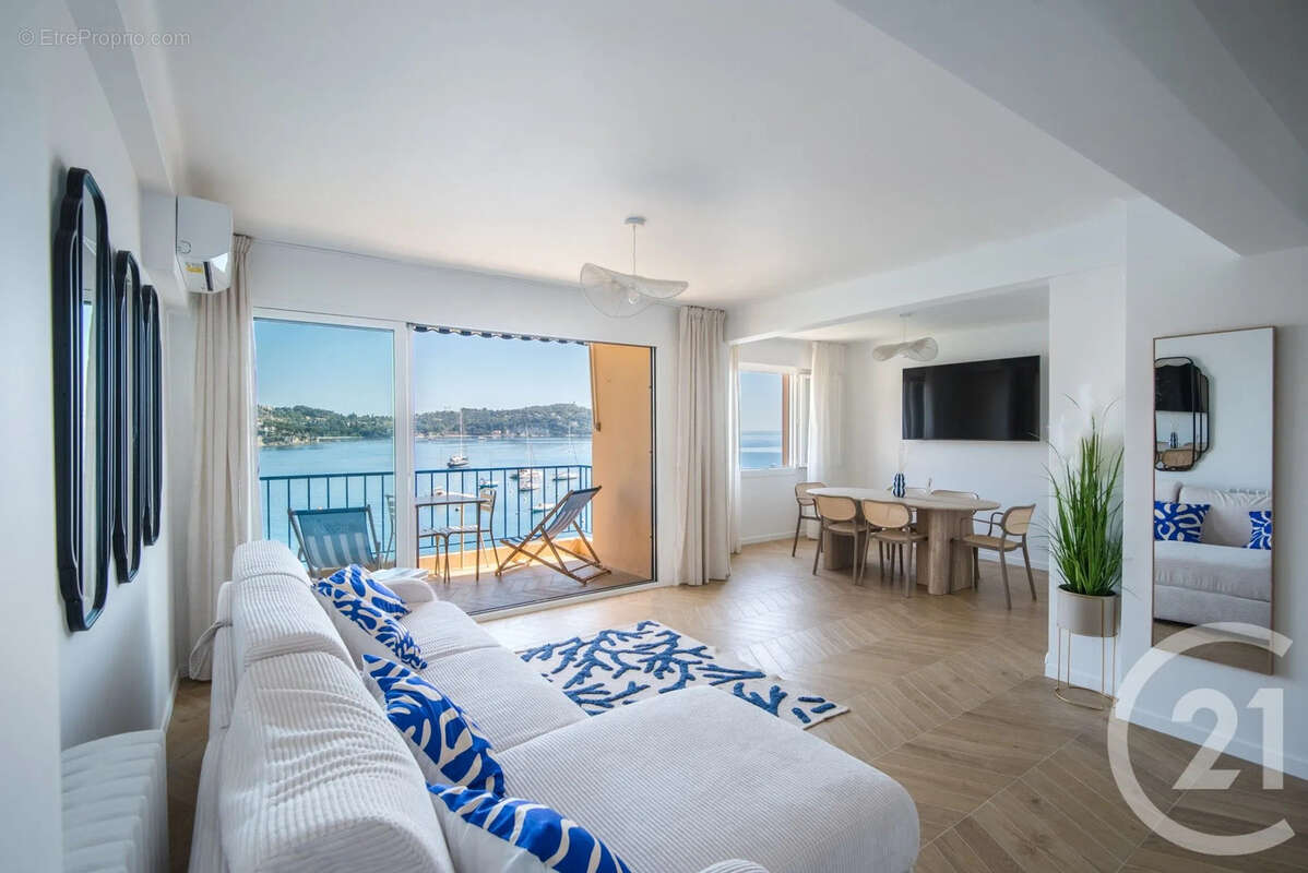 Appartement à VILLEFRANCHE-SUR-MER