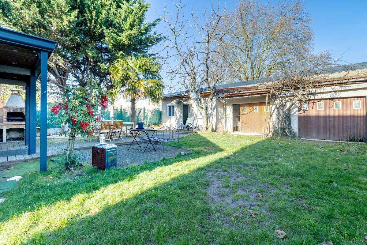 Maison à LIVRY-GARGAN