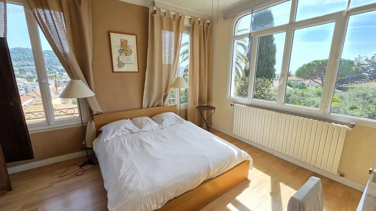 Maison à CANNES