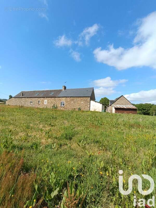 Photo 4 - Maison à LANFAINS