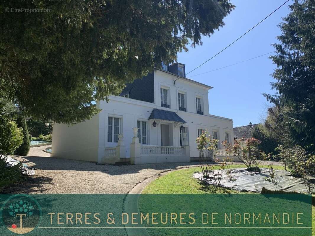 Maison à LISIEUX