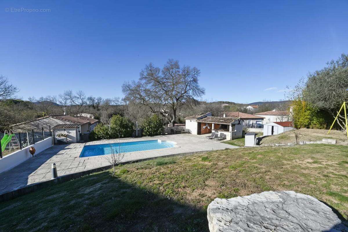 Maison à BOISSET-ET-GAUJAC