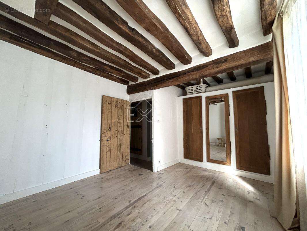 Maison à GOMMECOURT