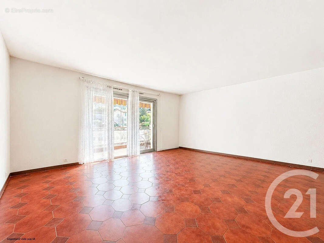 Appartement à MENTON