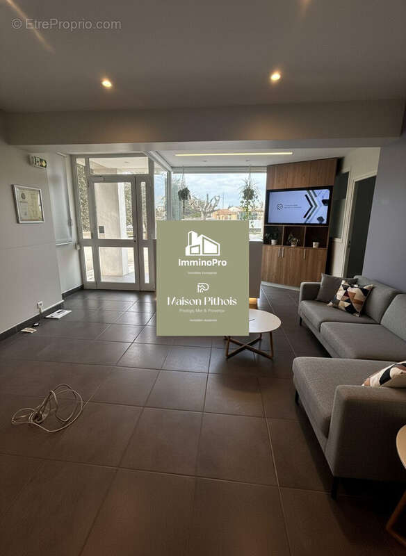 Commerce à SANARY-SUR-MER