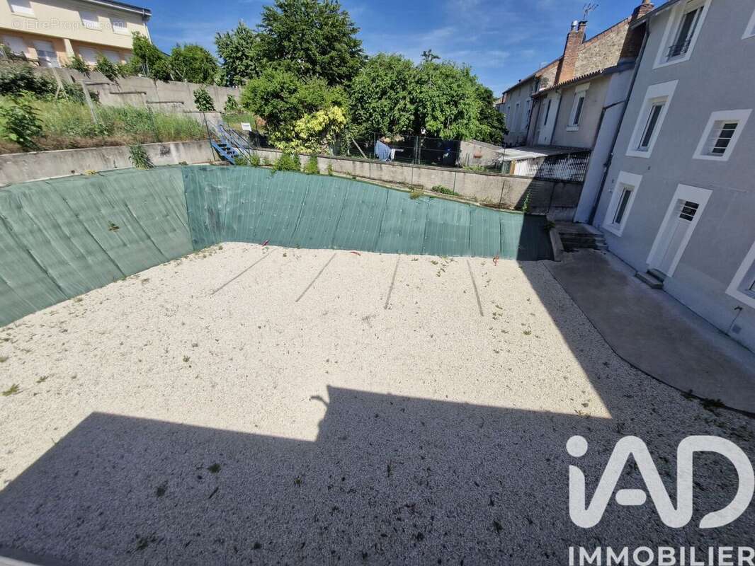 Photo 2 - Maison à SAINT-JUNIEN