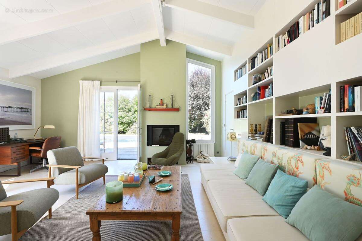 Maison à LES PORTES-EN-RE