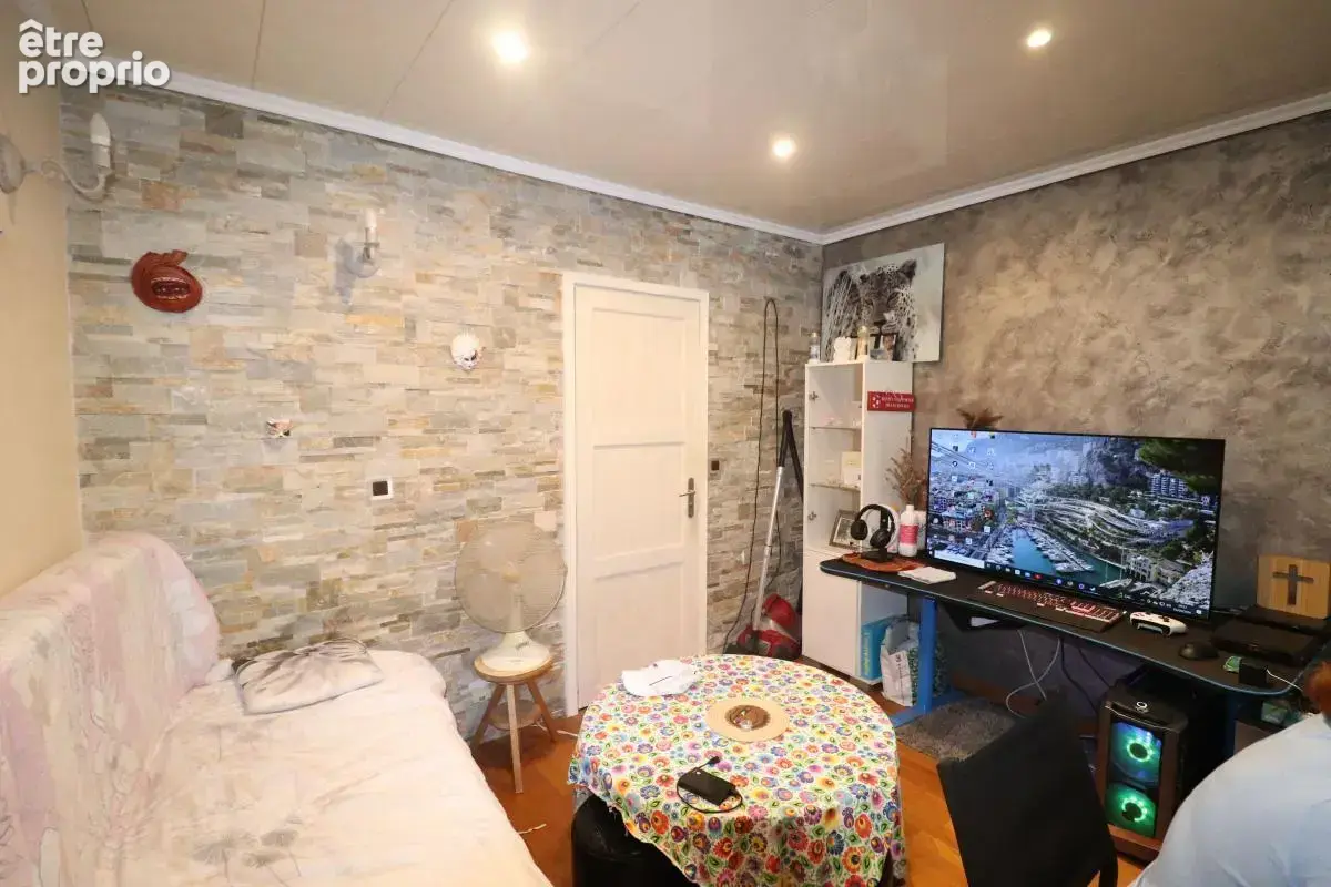 Appartement À Vendre F2 44 m² en duplex - photo 7