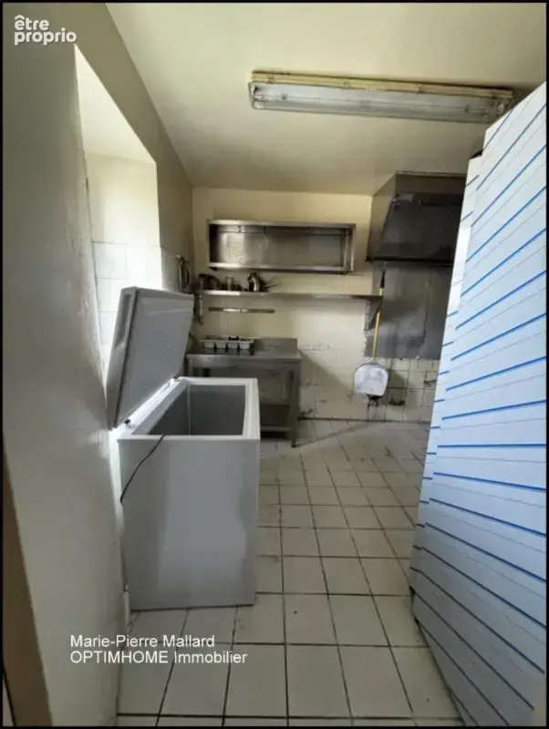 Une belle bâtisse en pierre au cœur d’un village creusois à SOUBREBOST (23) - photo 42