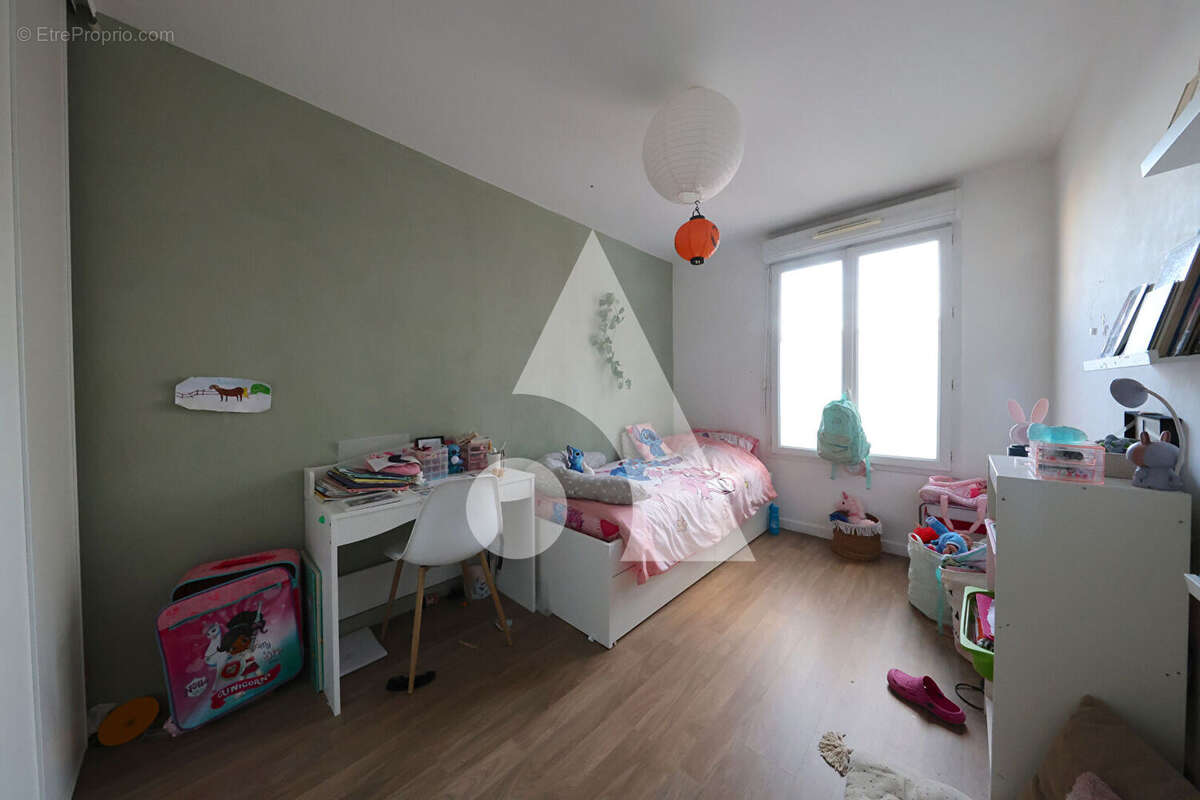 Appartement à CORBEIL-ESSONNES