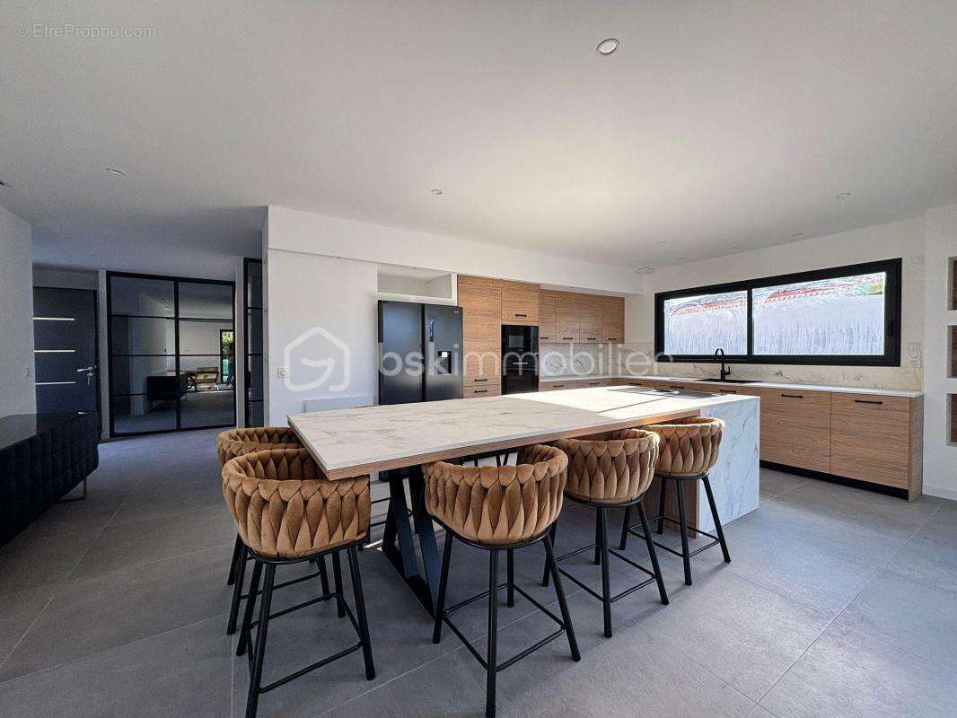 Maison à MONTASTRUC-LA-CONSEILLERE