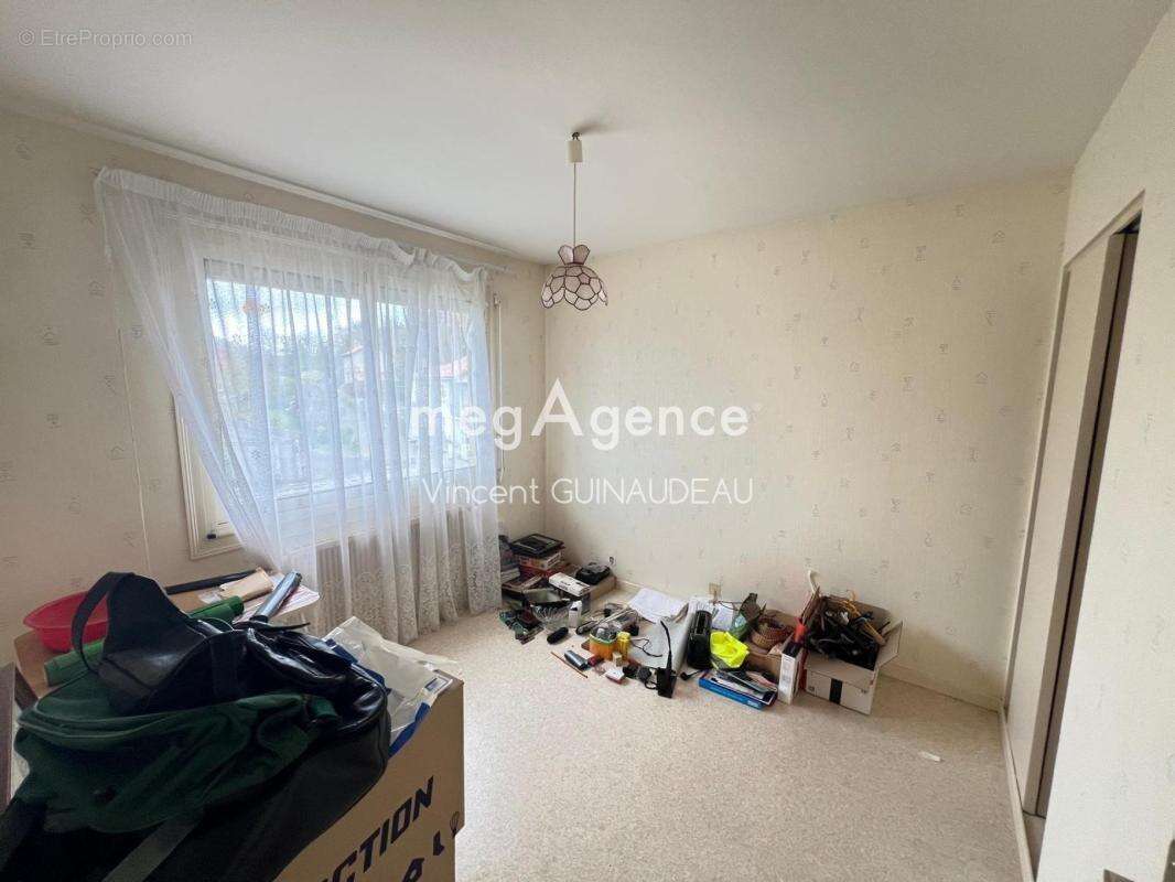 Maison à LA ROMAGNE