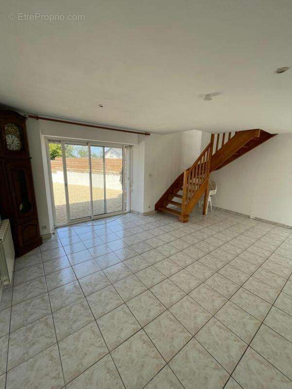 Maison T4 sur jardin clos - photo 2