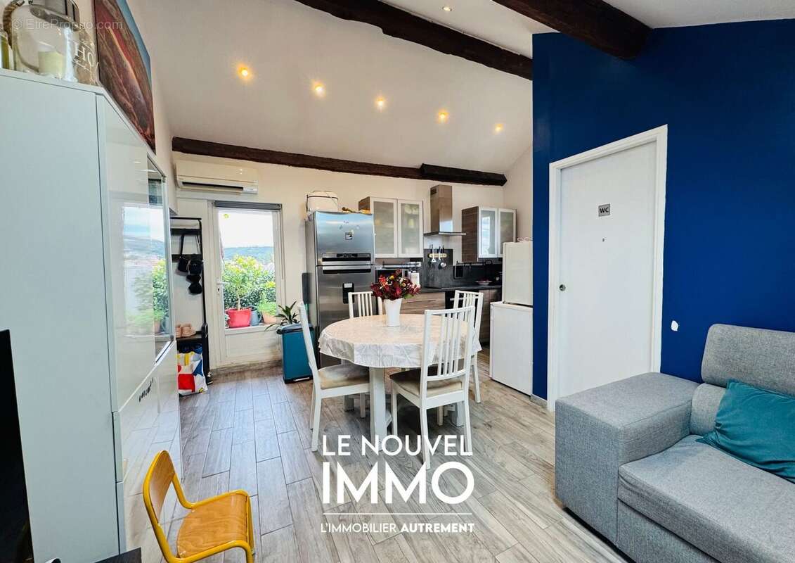 Appartement à ROGNAC