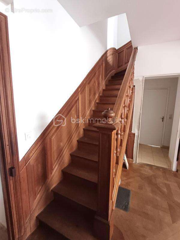 Maison à MALESHERBES